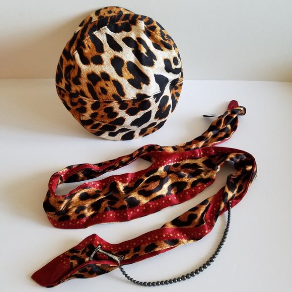Dior Women\'s Leopard Hat and Silk Scarf main image 10